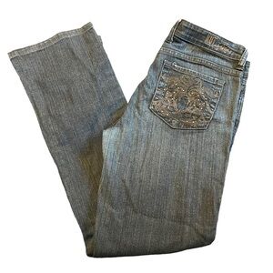 Kut from the Kloth Jeans. Embroidered Studded Pocket Cotton Stretch Size: 6